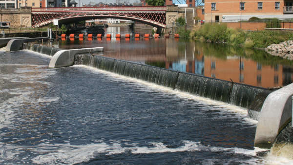 Leeds crown point united kingdom